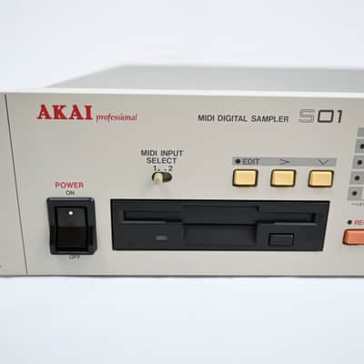 Akai S01 MIDI Digital Sampler image 2