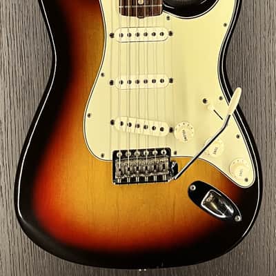 Original 1965 Fender Stratocaster - Sunburst image 3
