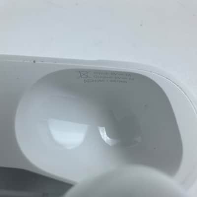 Apple AirPods Pro (2nd Gen) with MagSafe Charging Case (USB-C) Wireless Earbuds image 9