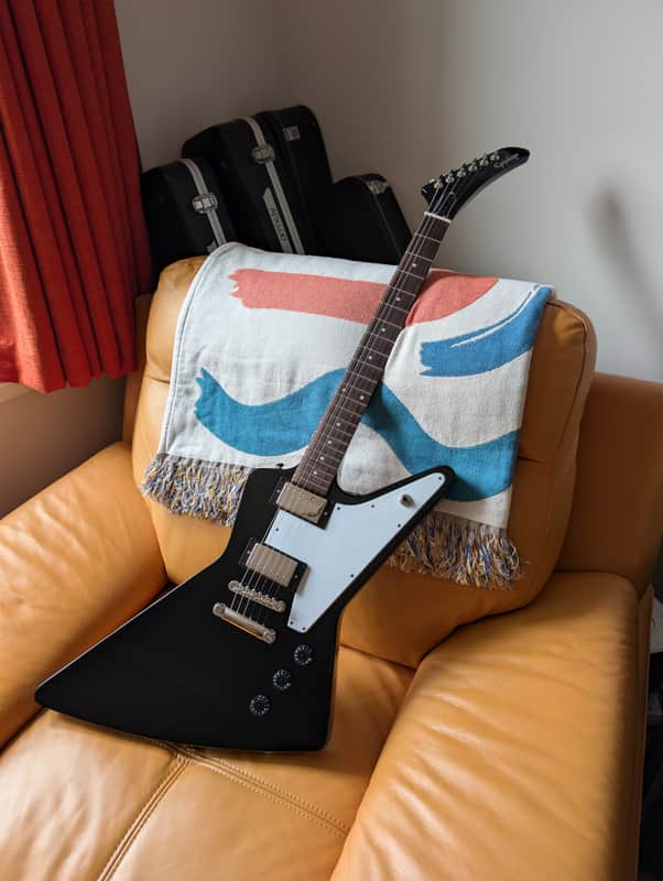 Epiphone Explorer 2025 - Ebony imagen 1