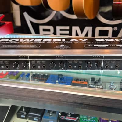 Behringer Powerplay Pro