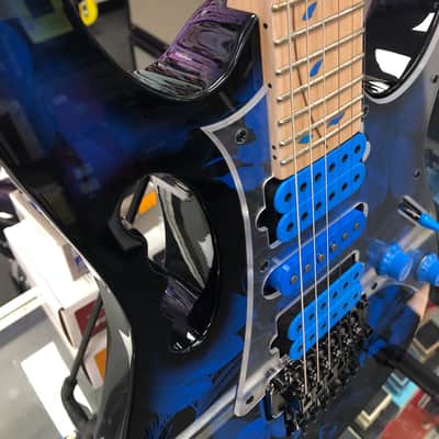 Ibanez Steve Vai Signature Premium Series Jem77 Blue Floral, Maple Fingerboard with Gigbag image 7