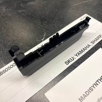ORIGINAL Yamaha Replacement SHARP/BLACK Key (Yamaha C61K6 Keybeds) (VL57060R/VA850500) for SY22/35/55, DX11, DS55, S30, AN1X, CS6X, V50, W7, YS200, and Korg 707 image 4
