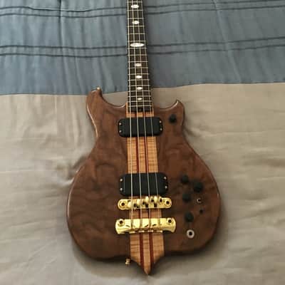 Marques Custom Artisan short scale bass image 1