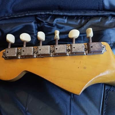 Fender Duo-Sonic with Rosewood Fretboard 1959 - 1961 Desert Sand image 8
