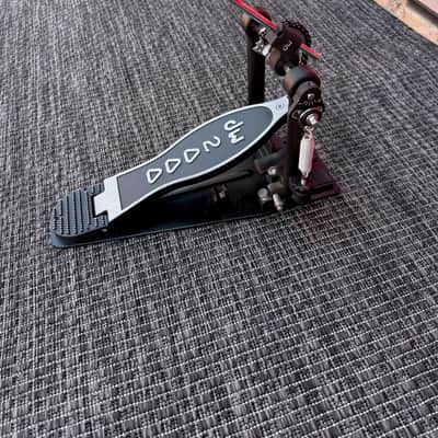 DW 2000 Series Single Bass Drum Kick Pedal – Single Chain – Drum Hardware image 4