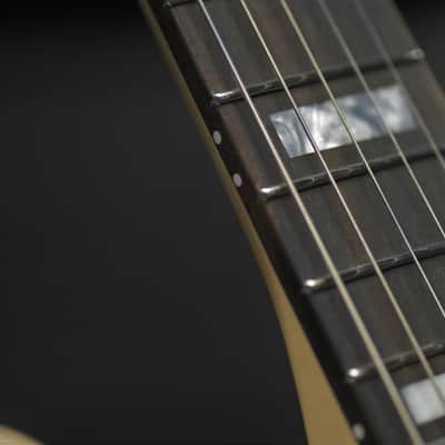 EVH Wolfgang® USA Edward Van Halen Signature - Ivory(1) image 4