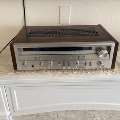 Pioneer SX-3700 45-Watt Stereo Solid-State Receiver 1980 - 1981 - Silver image 3