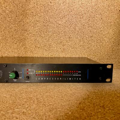 dbx 160A Compressor Limiter 2000s  – Serviced – Warranty image 4