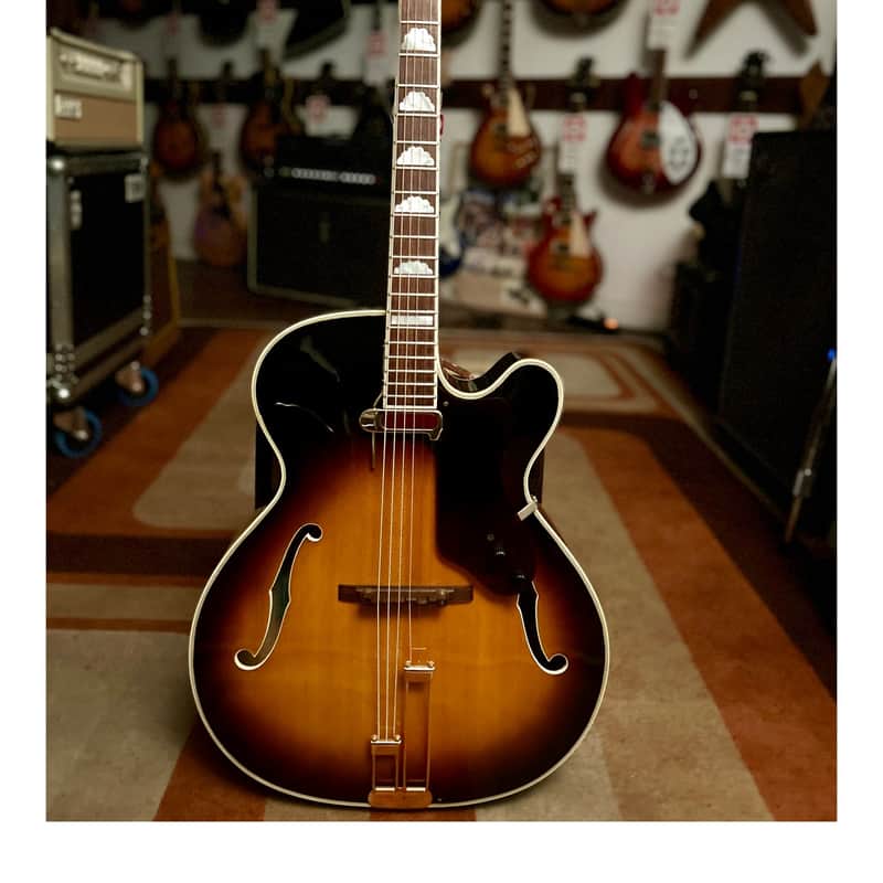 1969 Epiphone DELUXE CUTAWAY A-212 Sunburst