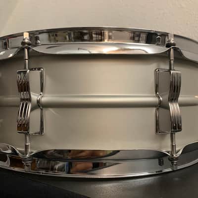 Ludwig No. 404 Acrolite 5x14" 8-Lug Aluminum Snare Drum with Pointed Blue/Olive Badge 1969 - 1979 - Matte Aluminum image 3