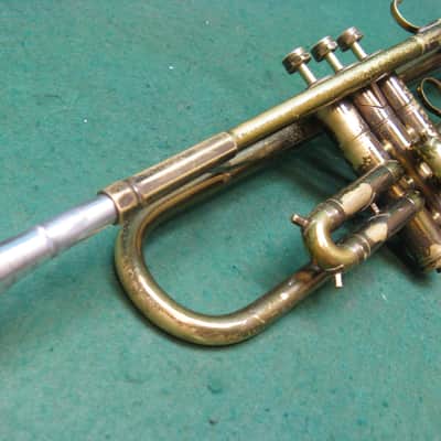 King Liberty Trumpet Bb/A 1945 - Reconditioned - Original Case & King M18 MP image 7