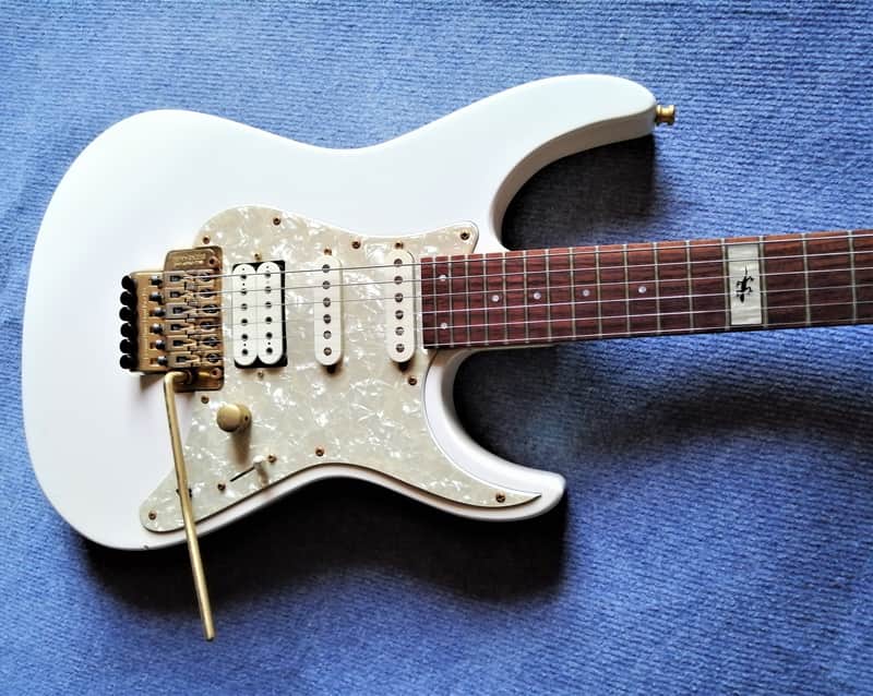 Fernandes LA-80KK - Ken Kitamura signature (L'Arc-en-Ciel) - Pearl White image 1