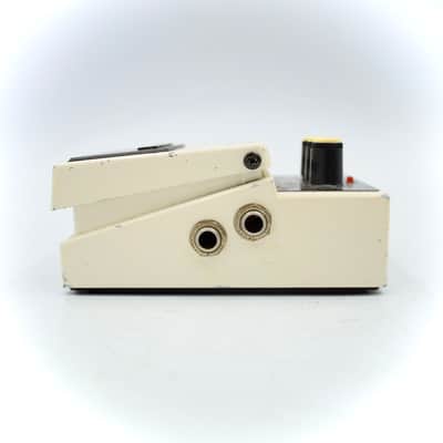 Boss NS-2 Noise Suppressor Guitar Effect Pedal image 6