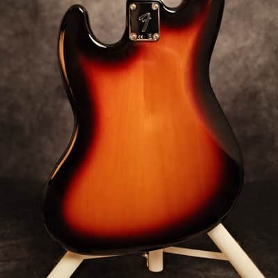 Fender Player Jazz Bass with Maple Fretboard 2018 - 2024 - 3-Color Sunburst image 7