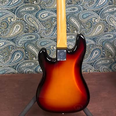 Fender Vintera III Late '60s Precision Bass 3-Color Sunburst w/Gig Bag image 6