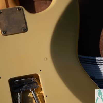 1994 Fender "Custom Edition" ST-57YM - FSR Gold Metallic - Yngwie Malmsteen Signature '57 Stratocaster - Made in Japan (FujiGen) - Pro Set Up w Perfect Frets/Action/Intonation! image 19