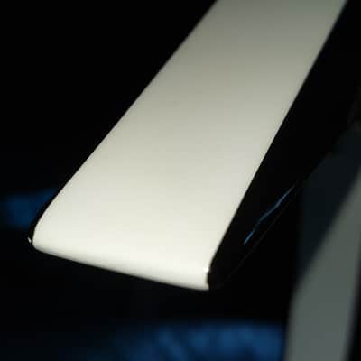 Jackson King V pro 2015-2016 - snow white with black bevels image 11