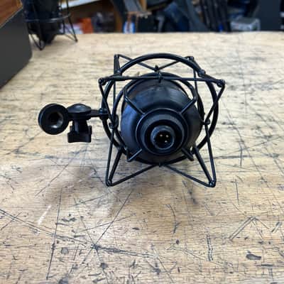 CAD Equitek E300-2 Large Diaphragm Multipattern Condenser Microphone 2000s - Black and Gold image 4