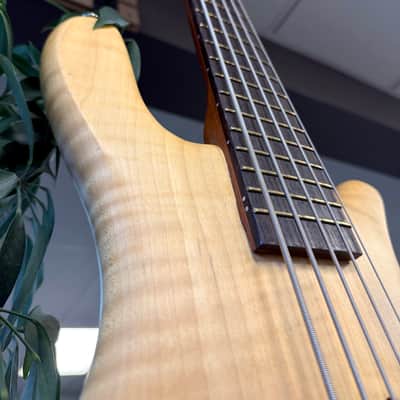 Warwick Streamer 5 LX German Made 2002 - Natural image 5