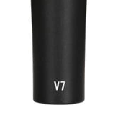 sE Electronics V7 Dynamic Supercardioid Handheld Vocal Microphone - Black image 2
