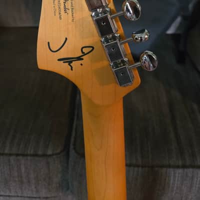Squier J Mascis Jazzmaster with Laurel Fretboard 2018 - Present - Vintage White image 4
