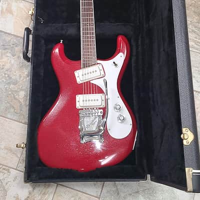 Mosrite V88 1988 autographed by Semie Moseley image 2