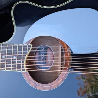 Yamaha APX700II-BL 12-String Thinline Cutaway with Electronics - Black - New $159 Case image 3
