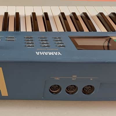 Yamaha AN1x Virtual Analog Synthesizer 1997 - Blue image 7