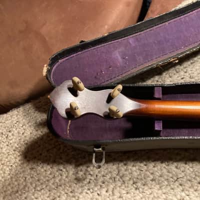 May Bell Vintage Tenor Banjo 1930's Nat brn with orig Chipboard case image 4