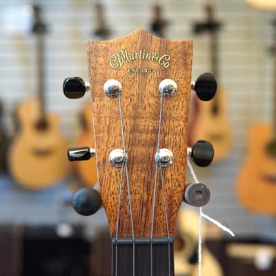 Martin 2K All-solid Hawaiian Koa Concert Ukulele w/Padded Gig Bag image 7