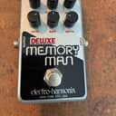 Electro-Harmonix Nano Deluxe Memory Man 2021 - Present - Silver / Black