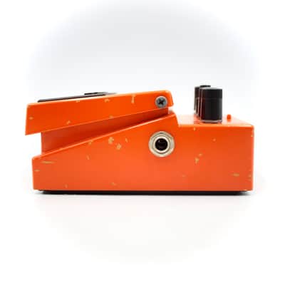 Boss MD-2 Mega Distortion Guitar Effect Pedal IW79283 image 6