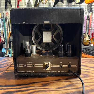 Supro Valco Mini Tube Amp from the late 40’s image 2