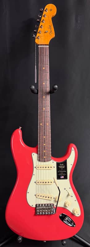 Fender American Vintage II 1961 Stratocaster Electric Guitar Fiesta Red Finish w/ OHSC (643)