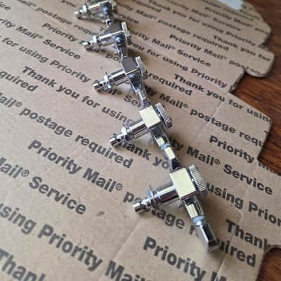 Fender Locking Guitar Tuners, (High E, B, or G Keys), Polished Chrome (each) 2016 - Chrome image 3