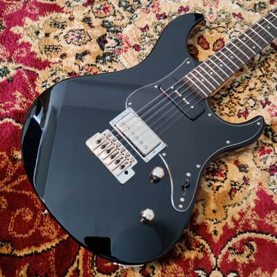 *NEW IN BOX* Yamaha PACIFICA611V BTR LTD Hitori Gotoh Bocchi the Rock! Limited Edition with Goodies 🔥 image 10