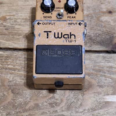 Original Boss TW-1 T Wah (Black Label) 1977 - 1979 - Yellow - image 1