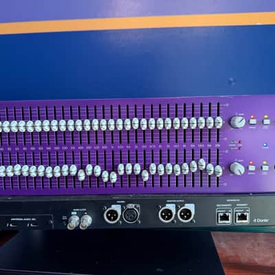 Klark Teknik SQ1G Dual 30-Band Graphic Equalizer 2010s - Standard image 1