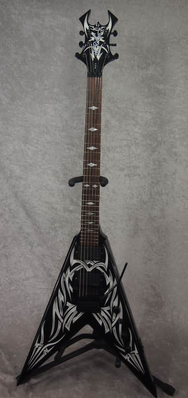 B.C. Rich BC Rich KKV Kerry King Tribal guitar with EMG pickups w/ case image 1