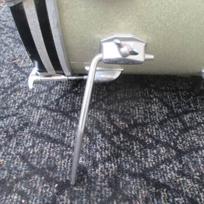 Ludwig Vintage Super Classic 22 X 14 Bass Drum, Silver Sparkle, 1960s Classic image 6