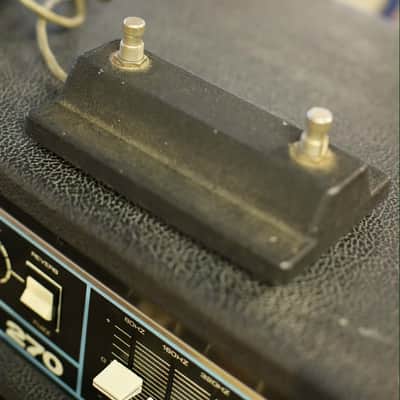 Acoustic 270 Bass Amp and 201 Cab image 8