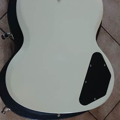 Gibson SG STANDARD POLARIS WHITE LEFT HANDED 2012-2013 image 7