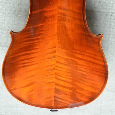Vintage 4/4 Violin labelled Stradivarious image 1