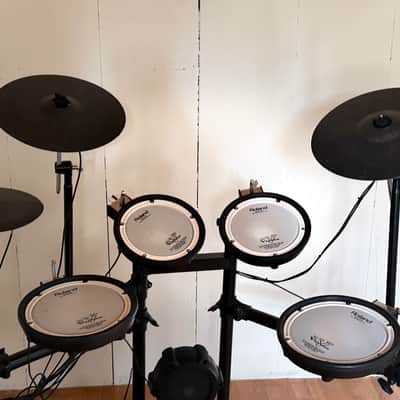 Roland TD-11KV V-Drum Kit with Mesh Pads 2010s - Black image 1