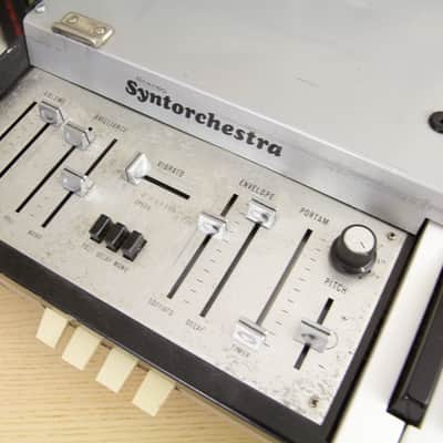 Farfisa Syntorchestra "The Ultimate Krautrock String Synth" image 7