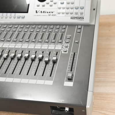 Roland M-400 48-Channel Live Digital Mixing Console CG007C7 image 3