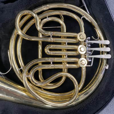 King 618 Single French Horn w/HSC 132570 - Brass Lacquer image 3