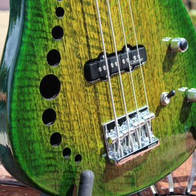 Orzani Semi Hollow Jazz Bass 2024 - Two Pack Clear Grained Finish image 7