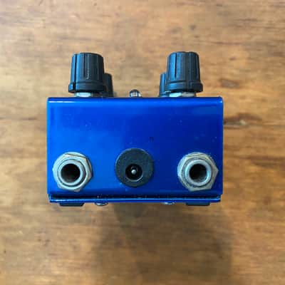 Menatone Blue Collar Overdrive 2005 - Blue image 5
